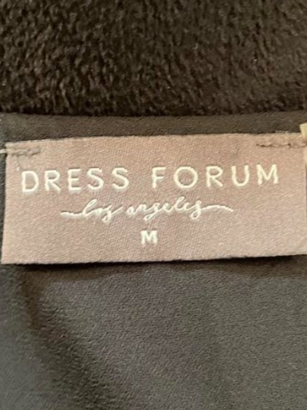 Dress Forum Floral Casual Wedding Guest Wrap Dress Size M EUC and FREE Necklace - Picture 11 of 16